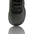 B22 'Triple Grey'