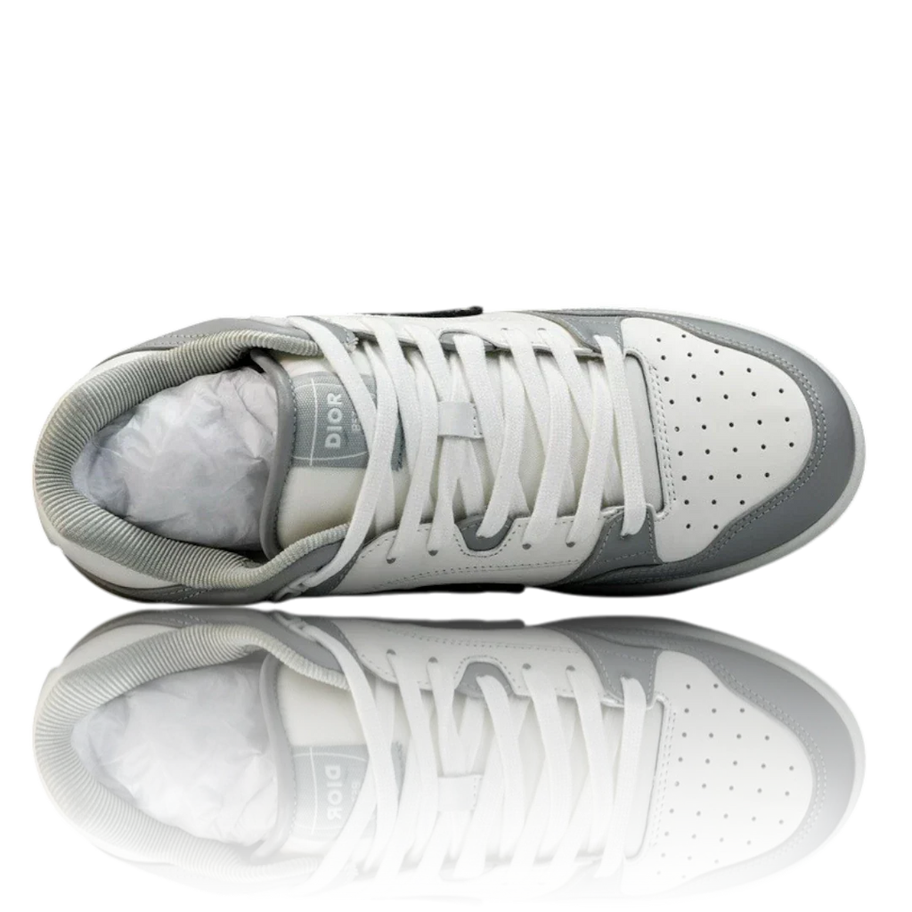 B57 Mid 'Oblique Grey'