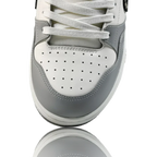 B57 Mid 'Oblique Grey'