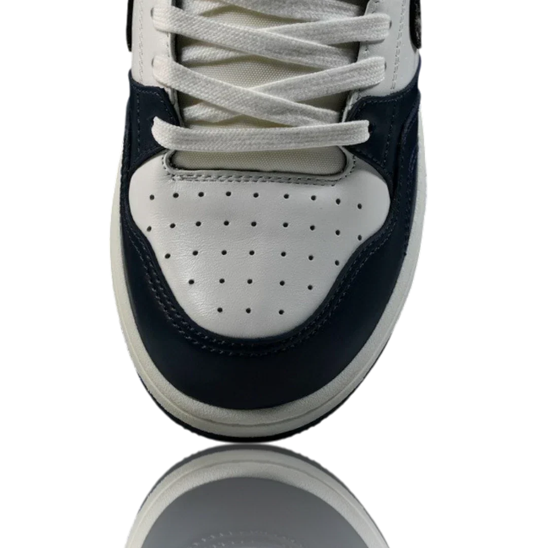 B57 Mid 'Oblique Navy Blue'