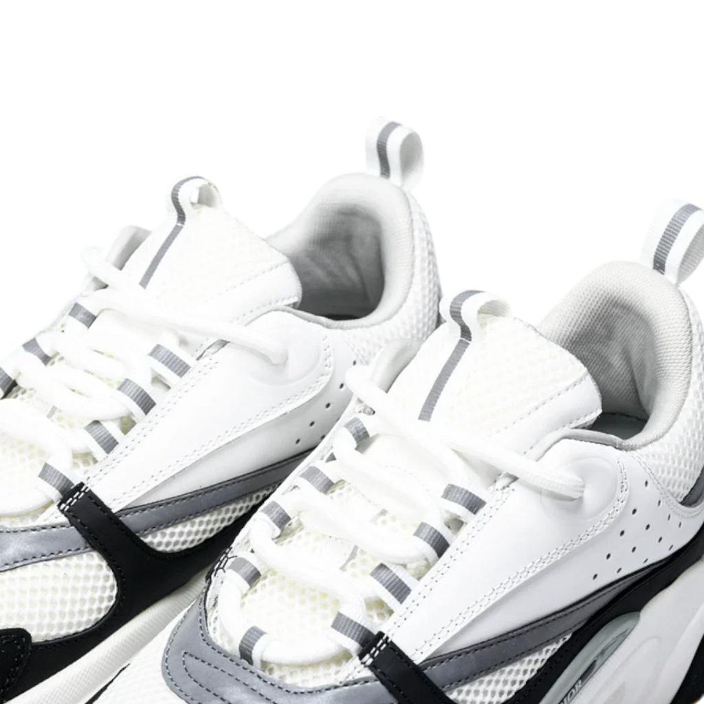 B22 'White Black'