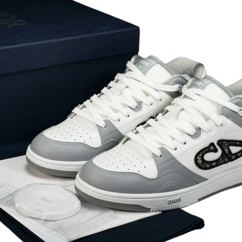 B57 Mid 'Oblique Grey'