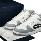 B57 Mid 'Oblique Grey'