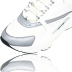 B22 'White Silver'