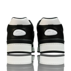 B57 Mid 'Oblique Black'