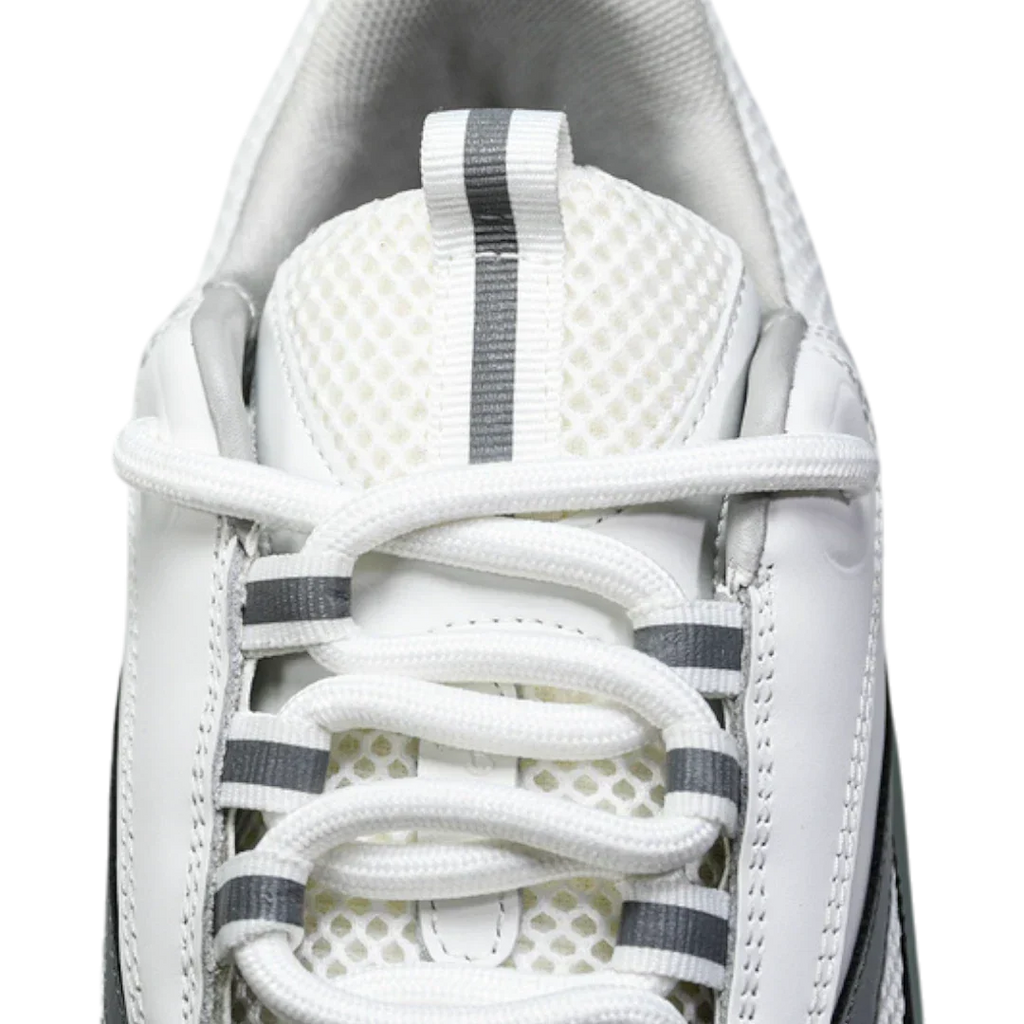 B22 'White Black'